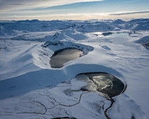 Crater Lake in the Icelandic Highlands  hemmi