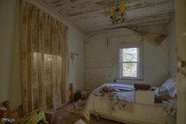 Decaying Bedroom Inside an Abandoned House in Rural Ontario 