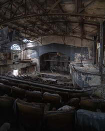 Decaying Blue Theater