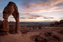 Delicate Arch at sunset - Arches National Park 