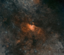 Digitized Sky Survey Image of the Eagle Nebula 