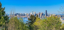 Downtown Seattle from Admiral Way in West Seattle 