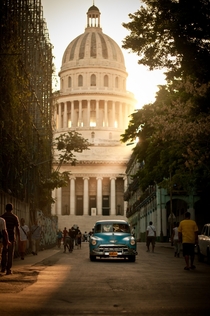 El Capitolio - Havana  by Petter Sandell x-post rCubaPics