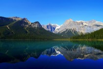 Emerald Lake in British Columbia Canada 