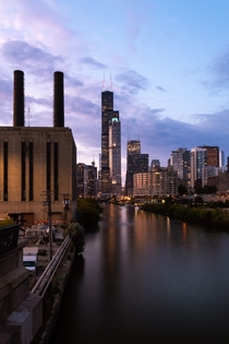 Evening Chicago glow 