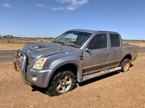 Fairly limited options when you break down in the Australian Outback