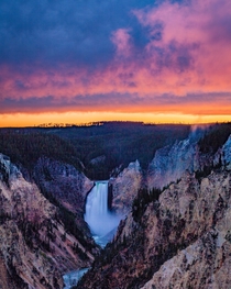 Fire In The Sky Yellowstone National Park Grand Canyon Have you ever almost given up on a sunset because of a rainstorm but then it turned out amazing 