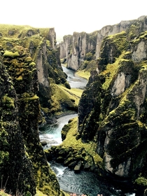 fjarrgljfur canyon Iceland 