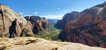 From the peak of angels landing Zion national Park x OC