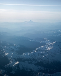 Hazy views over the Cascades in Washington