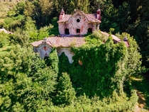 Historic Abandoned s Ghost Mansion  Italy 