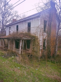 Home is where the heart is Abandoned Tennessee Farm House