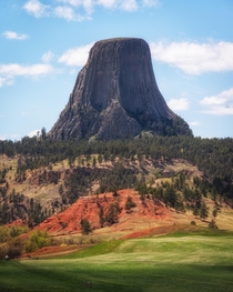 I gotta say Devils Tower looks much better from afar than up close 