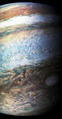 Image of Jupiter taken by Juno 