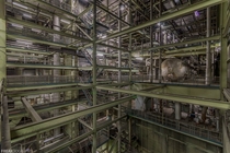 Infiltration of a closed down Power Plant in the USA - OC x