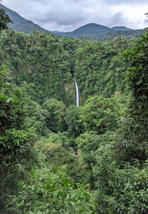 La Fortuna Waterfall Costa Rica  x