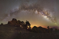 La Nuestra Galaxia - Milky Way Arch at Refugio Punta de los Roques  La Palma  -  ft   m
