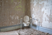 Lightweight and highly versatile this commode chair is perfect for the urban explorer who gets the nervous shits while hiding from security P OC -   