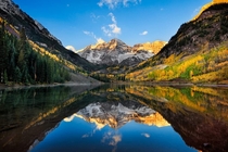 Maroon Bells at Sunrise Peak Aspen Season Not pictured the  other photographers surrounding me Just outside Aspen Colorado  x px