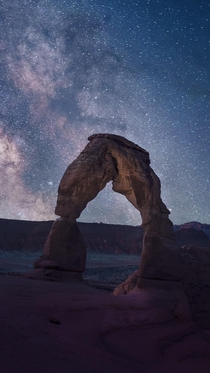 Milky Way at Delicate Arch Moab UT OC 