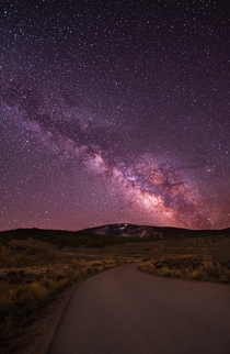Milky Way over a mountain in Gypsum Colorado 