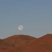 Moon in Northern Nevada just after sunrise 