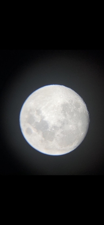 Moon through and iPhone XS Max