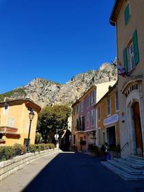 Moustiers-Sainte-Marie Provence