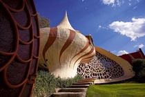 Nautilus House in Mexico by Javier Senosiain of Arquitectura Organica 