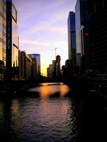 Nice sunset in Chicago Illinois taken with my low-end budget phone