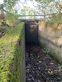 Nuclear Bunker again but with focus on door
