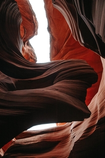 OC Lady in the Wind Antelope Canyon  IG adams_lens