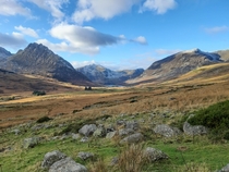 Oh Wales stop it Ogwen Valley 