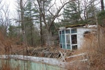 Old pool house at my grandmothers house Mass OC x