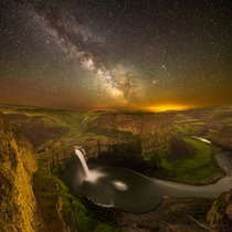 Palouse Falls Milky Way by Craig Goodwin