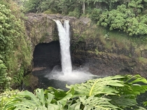 Rainbow Falls Hilo - Hawaii 