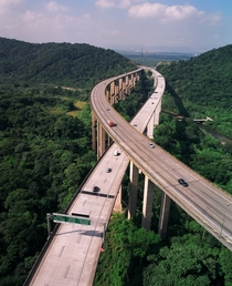 Rodovia dos Imigrantes - Highway viaduct connecting So Paulo to the coast in Brazil 