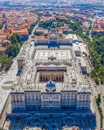 Royal palace  Madrid x