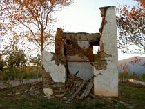 Ruins of a House in a abandoned garden - Portugal 