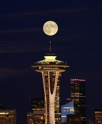 Seattle during tonights Super Moon
