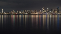 Seattle skyline from afar 
