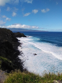 Shades of blue Overlooking Lipoa Ridge Maui HI USA   X 