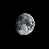Since I cant travel in  gave photographing the Moon a shot I am glad I did