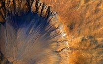 Sirenum Fossae Mars 