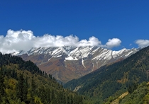 Solang valley  Last green foothill before barren Himalayas 