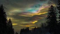 Some polar stratospheric clouds I spotted one day