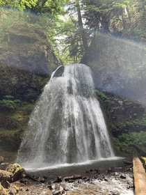 Spirit Falls in Oregon 