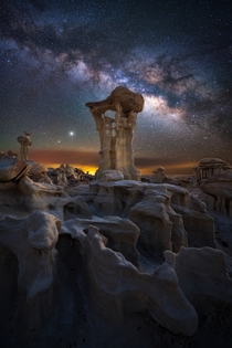 Stars captured over a strange rock formation called The Alien Throne located in a remote part of New Mexico 