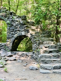 Step right upto the ruins of Madame Sherris castle in New Hampshire