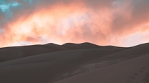 Strawberry skies over the great sand dunes in Co 